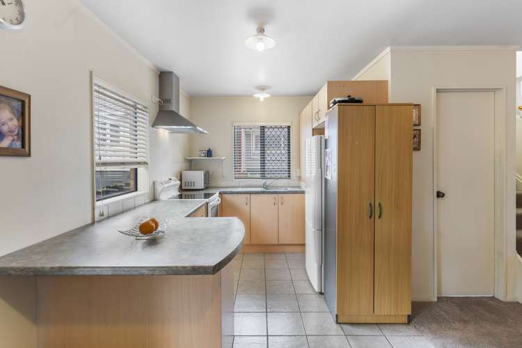 22b Reid Road New Lynn_6