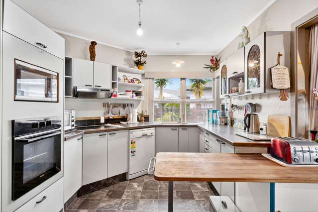 321 Nayland Road Stoke_1