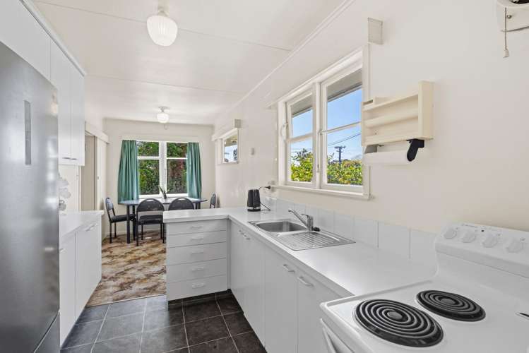 5 Grange Park Avenue Raumati South_5