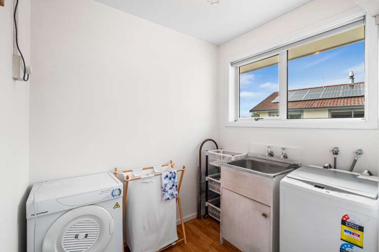 6 Fir Tree Lane Aranui_12