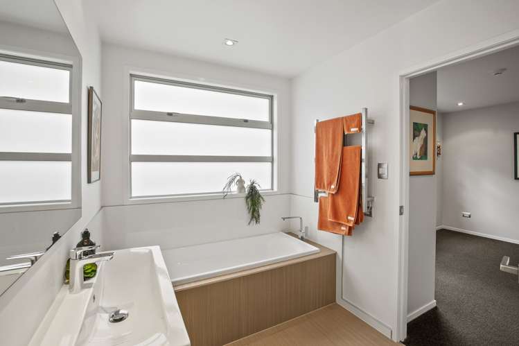 17 Pitcairn Street Oakura_13