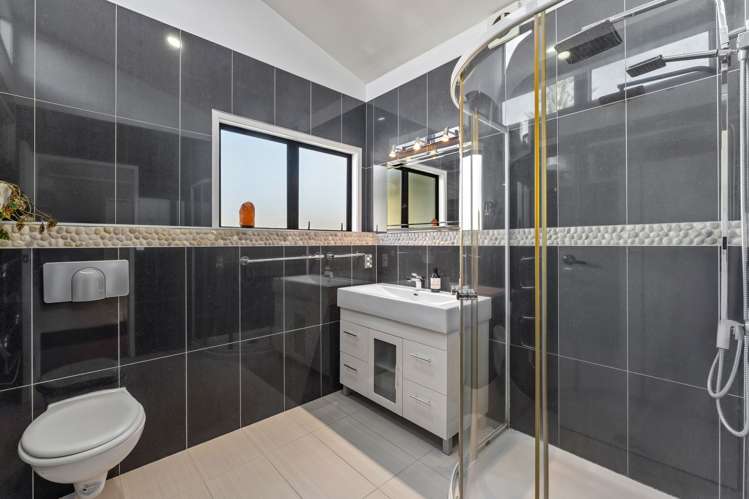 34 Spinnaker Drive Te Atatu Peninsula_16