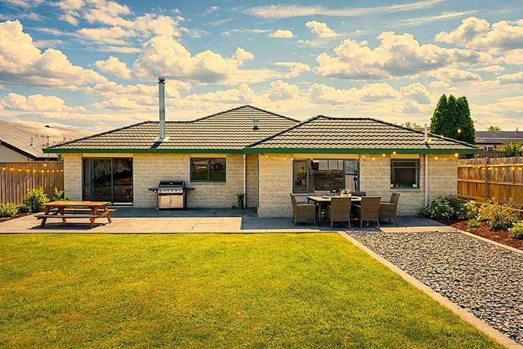 37 Brooklands Drive_0