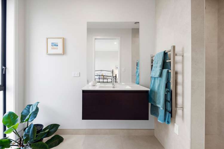 39 Sunline Drive Leamington_17