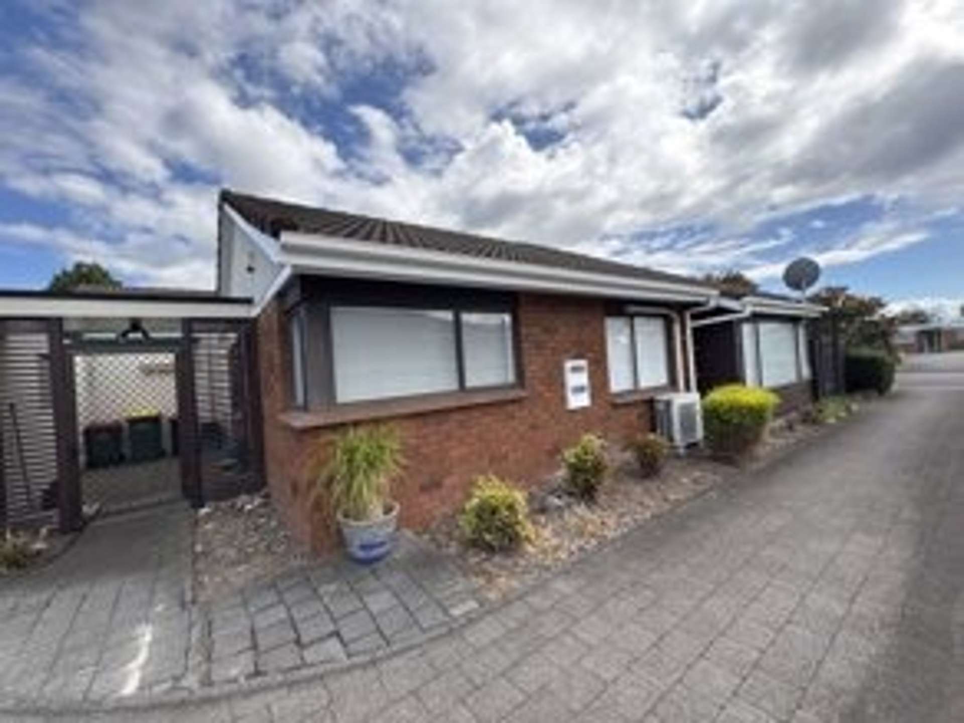 12A Carnot Street 1070_0