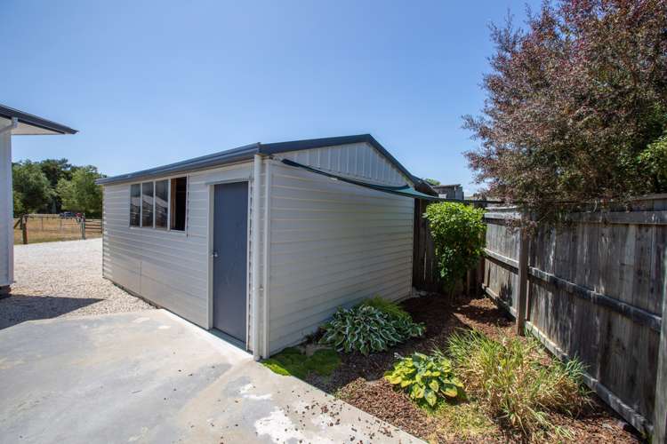 28 Eighty Eight Valley Road Wakefield_17