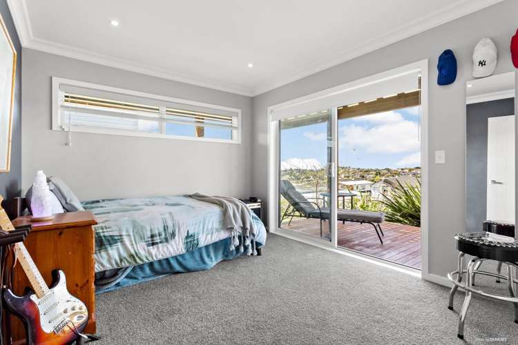 10 Tuangi Street Long Bay_17