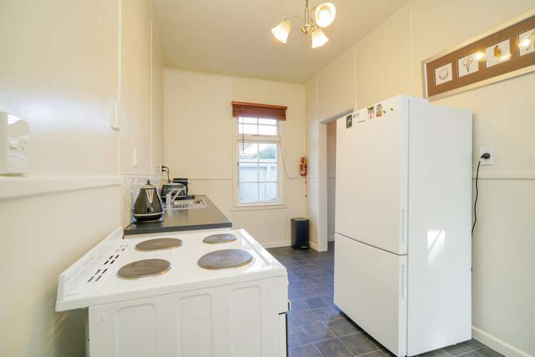 238 North Road Waikiwi_16