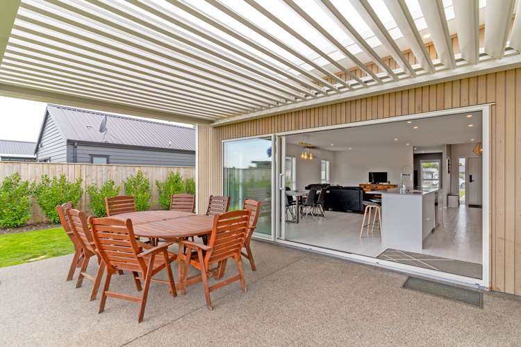 8 Tuatahi Avenue Solway_29