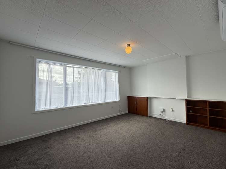 21 Seaforth Avenue Milson_3