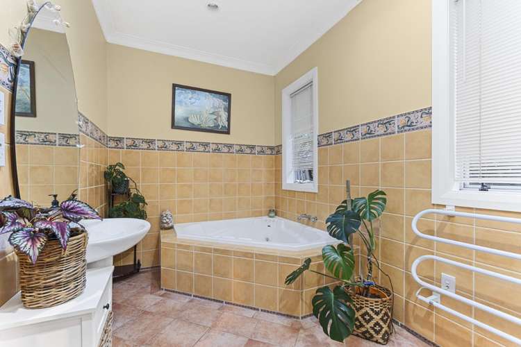 42 Octavius Place New Plymouth_17