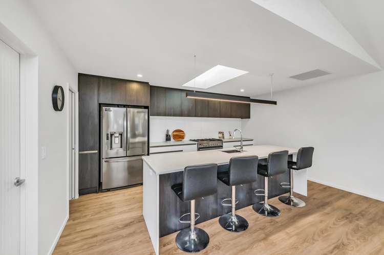 72 Halpin Drive Lincoln_2