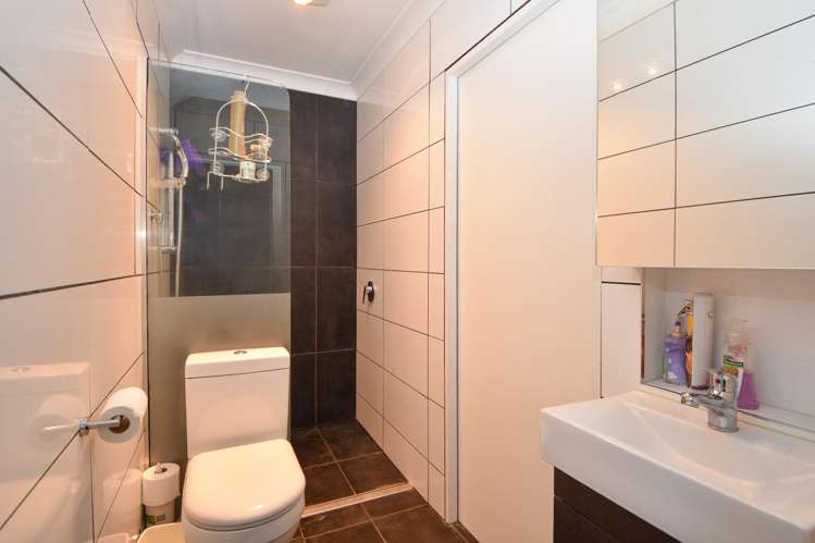 24 Hilton Road Carterton_10