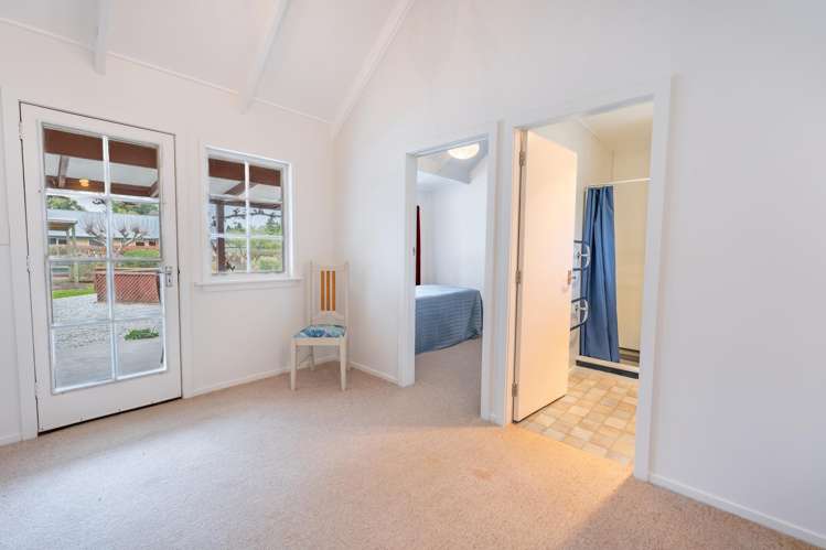 590 Woodbury Road Woodbury_15