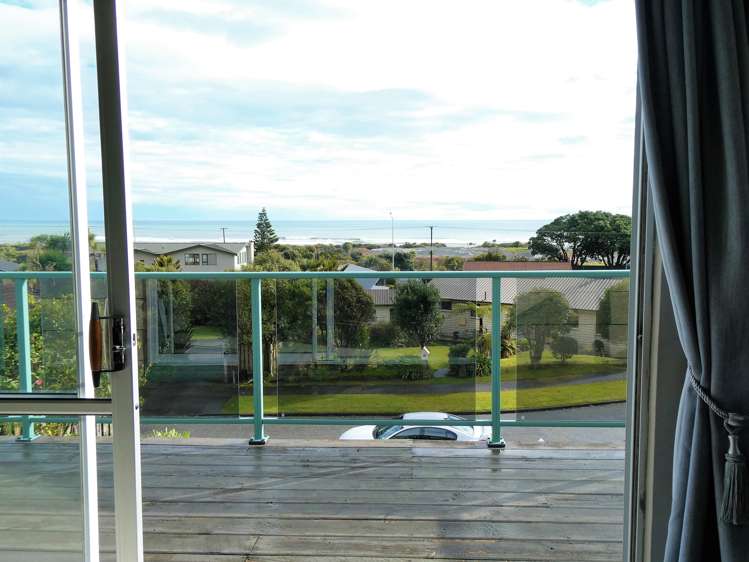 15 Nolan Crescent Karoro_5