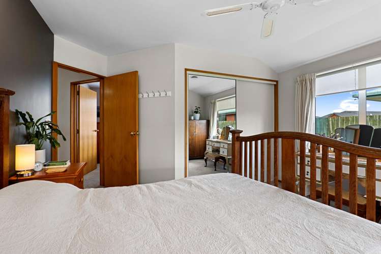 13 Oldham Place Darfield_17
