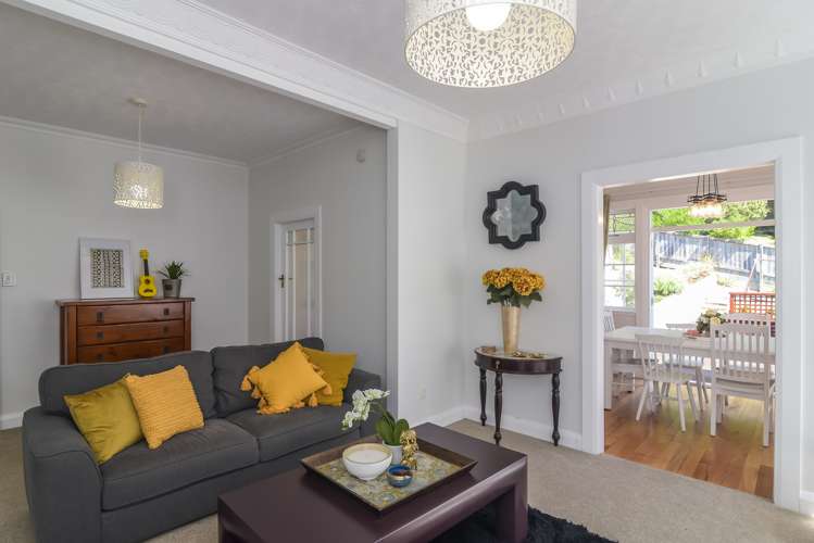 572 Broadway Strathmore Park_3