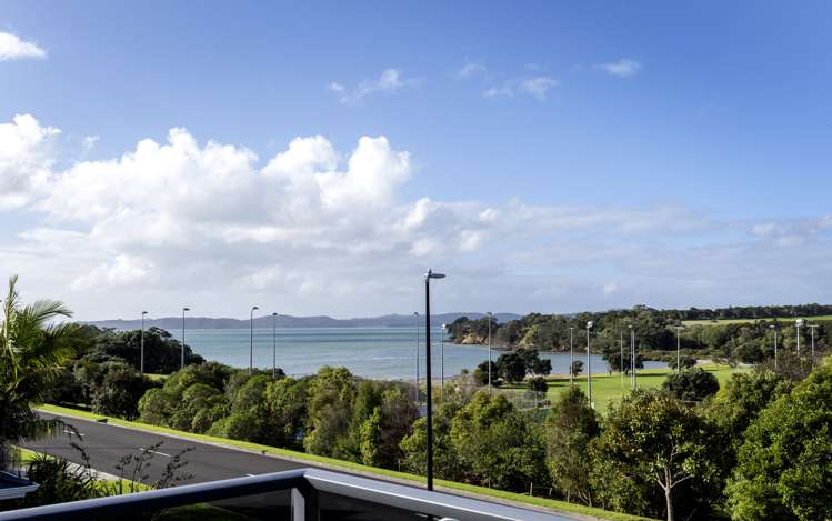 34 Weatherly Drive Beachlands_2