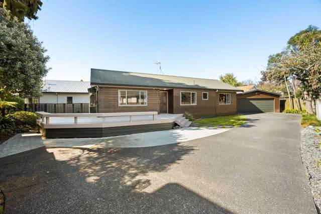 Three bedroom home in Hillcrest