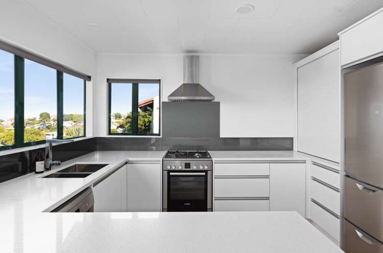 135 Priestley Terrace Bluff Hill_5