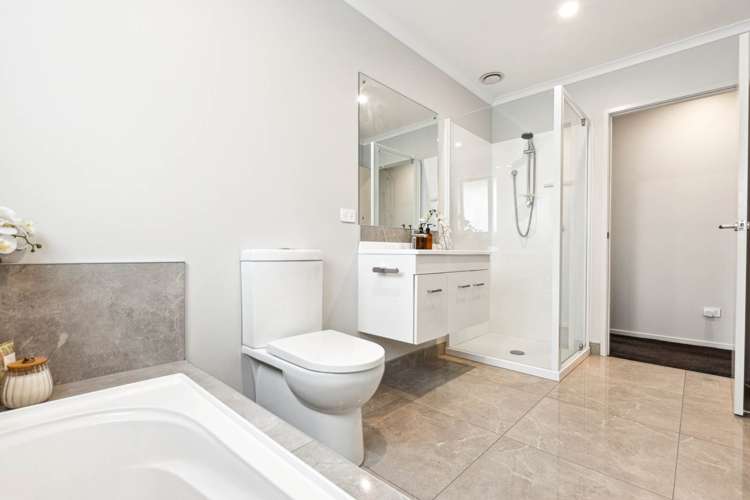 18 Wheriko Avenue Glenbrook_25