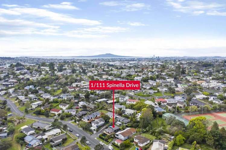 1/111 Spinella Drive Bayview_28