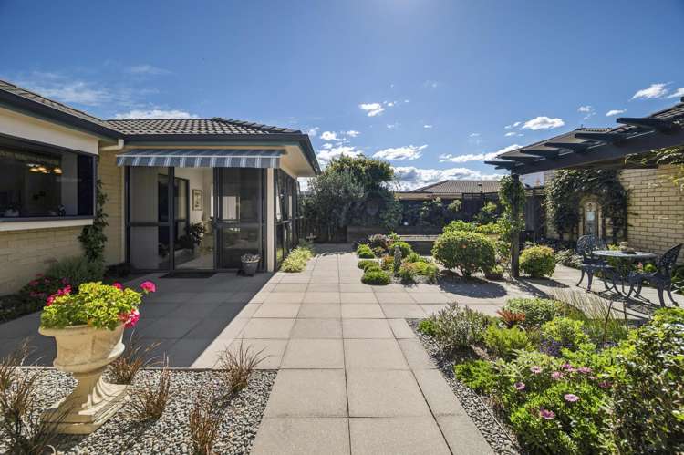 7A Robertson Street Glenholme_2