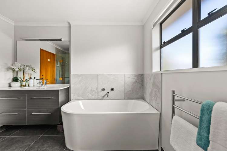 1033 Omahu Road Frimley_12