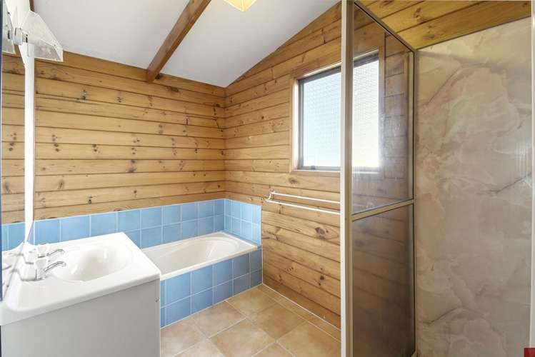 1/12 Balmore Place Wattle Downs_10