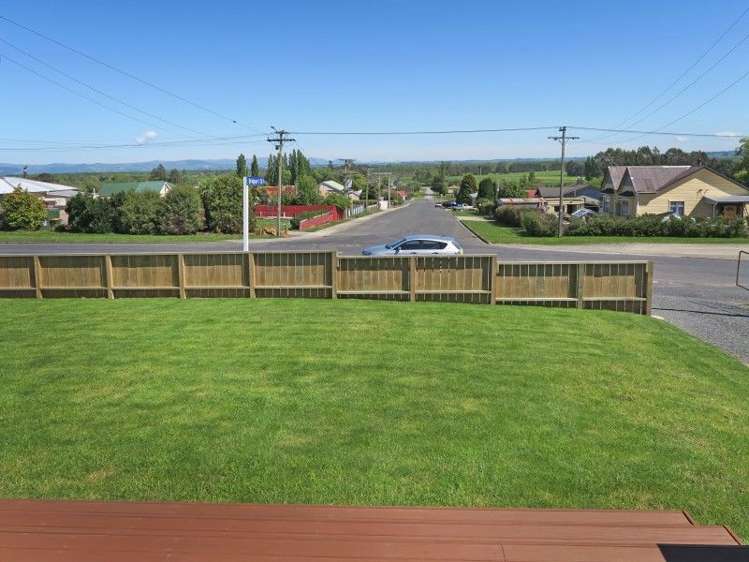 80 Salcombe Street Kaitangata_13