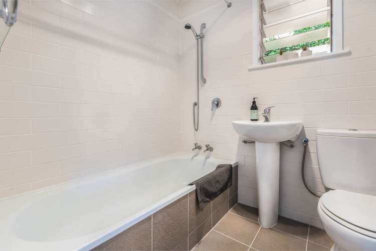 1/45 Vauxhall Road Devonport_12