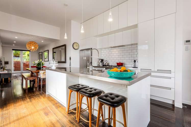 86 Northland Road Northland_9