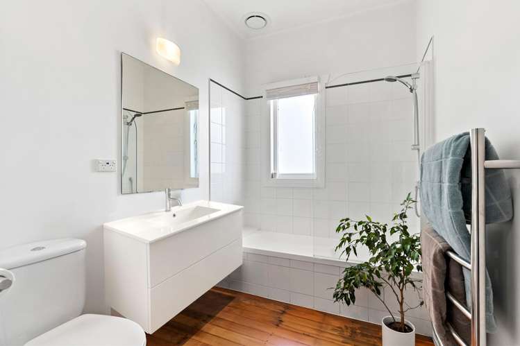 8 Livingstone Street Westmere_17