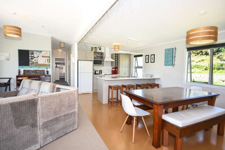 3 Mahia Heights Drive Māhia Beach_5