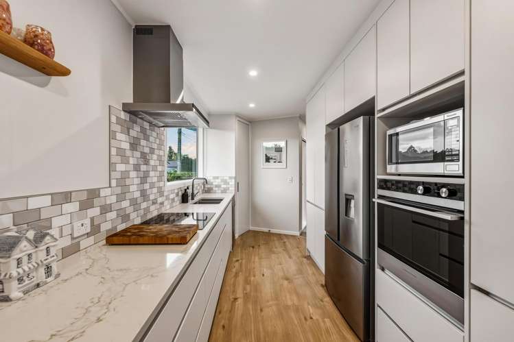 43 Maude Street Riverhead_7