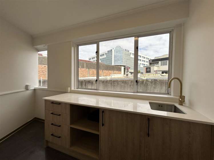 17 Remuera Road Newmarket_7