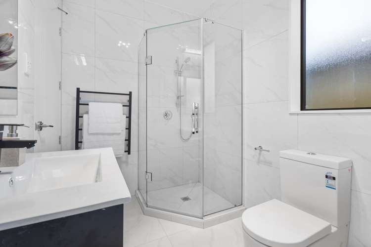 17 Hemopo Street Pukekohe_12