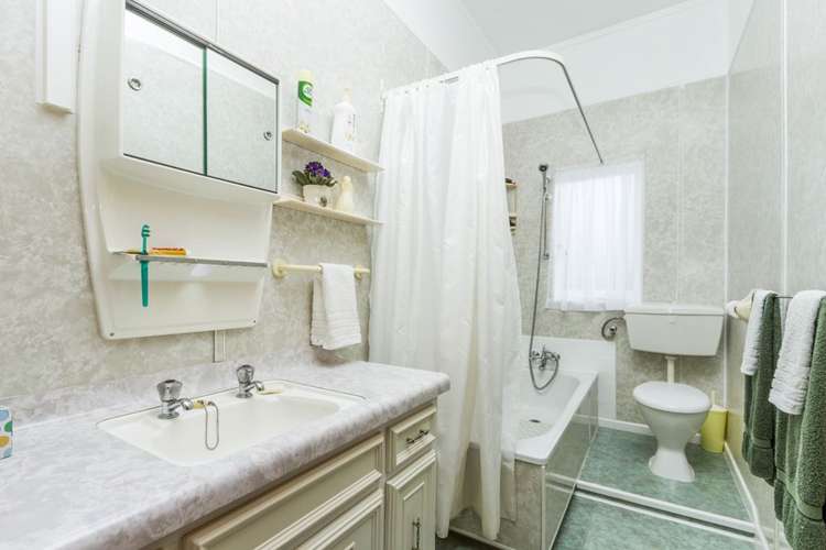 4 Egremont Street Belmont_7