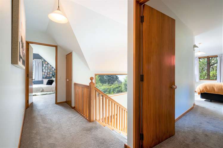 15 Robin Lane Saint Leonards_16