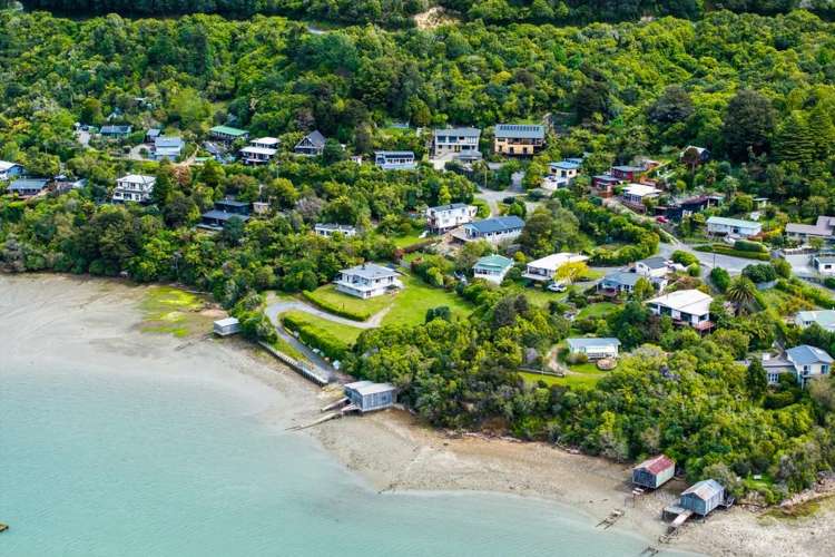 79 Moenui Bay Havelock_26