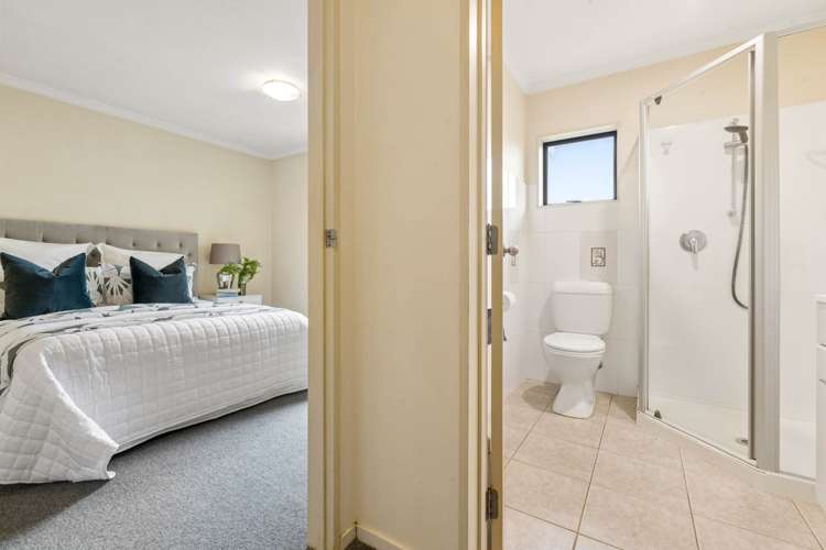 9 Peng Place Mangere Bridge_12