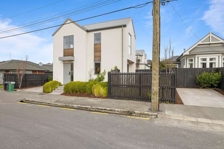 1/20 Hume Street Sydenham_12