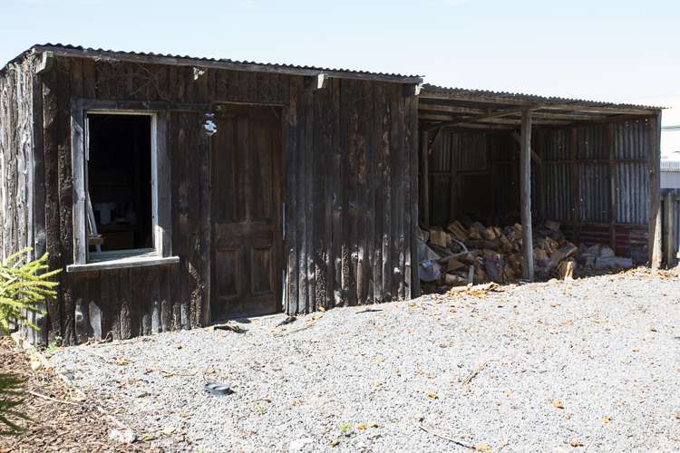 4 Pages Road Allenton_16