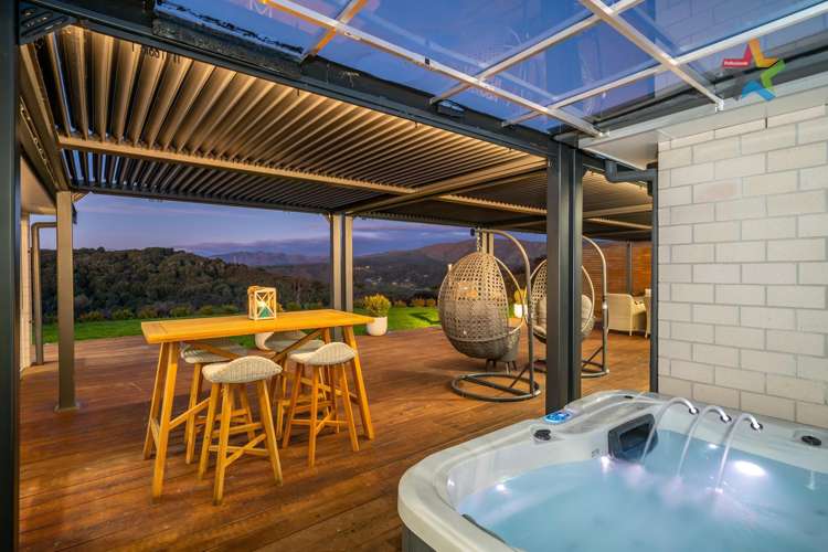 303 Fairview Drive Akatarawa_4