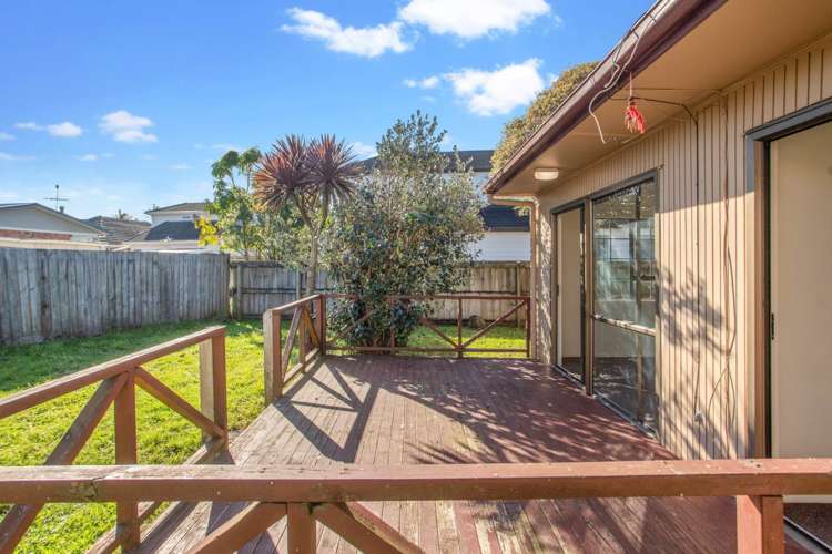 62 Olsen Avenue Hillsborough_15