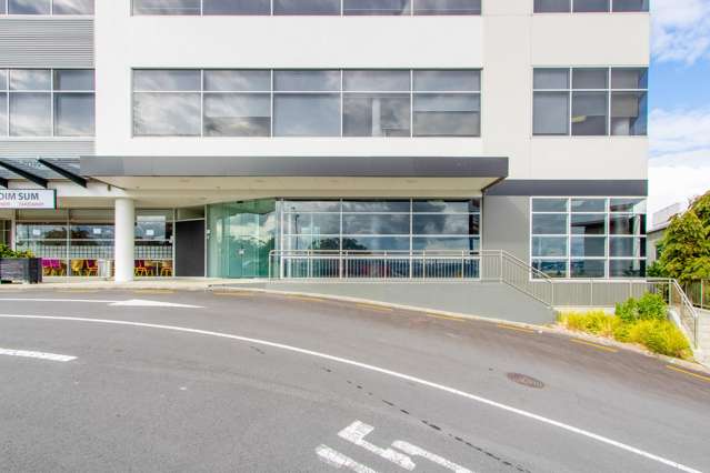 Retail/5-7 Corinthian Drive Albany_2