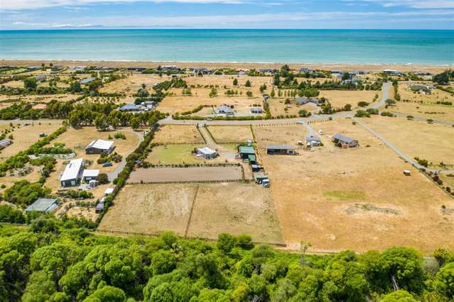 80 Pipitea Drive Rarangi_1