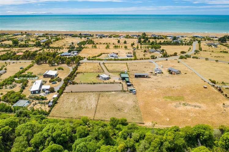 80 Pipitea Drive Rarangi_1