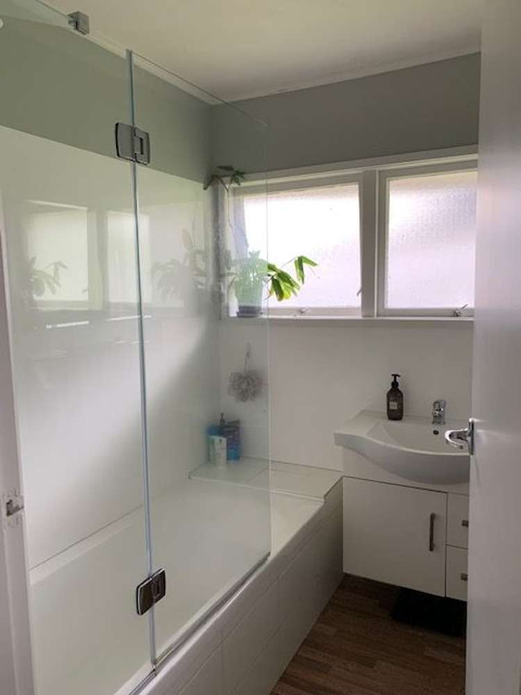 2/4 Dewsbury Terrace Castor Bay_7