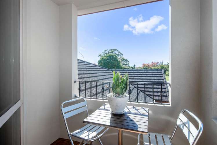 2/1328 Pukuatua Street Rotorua Central_15